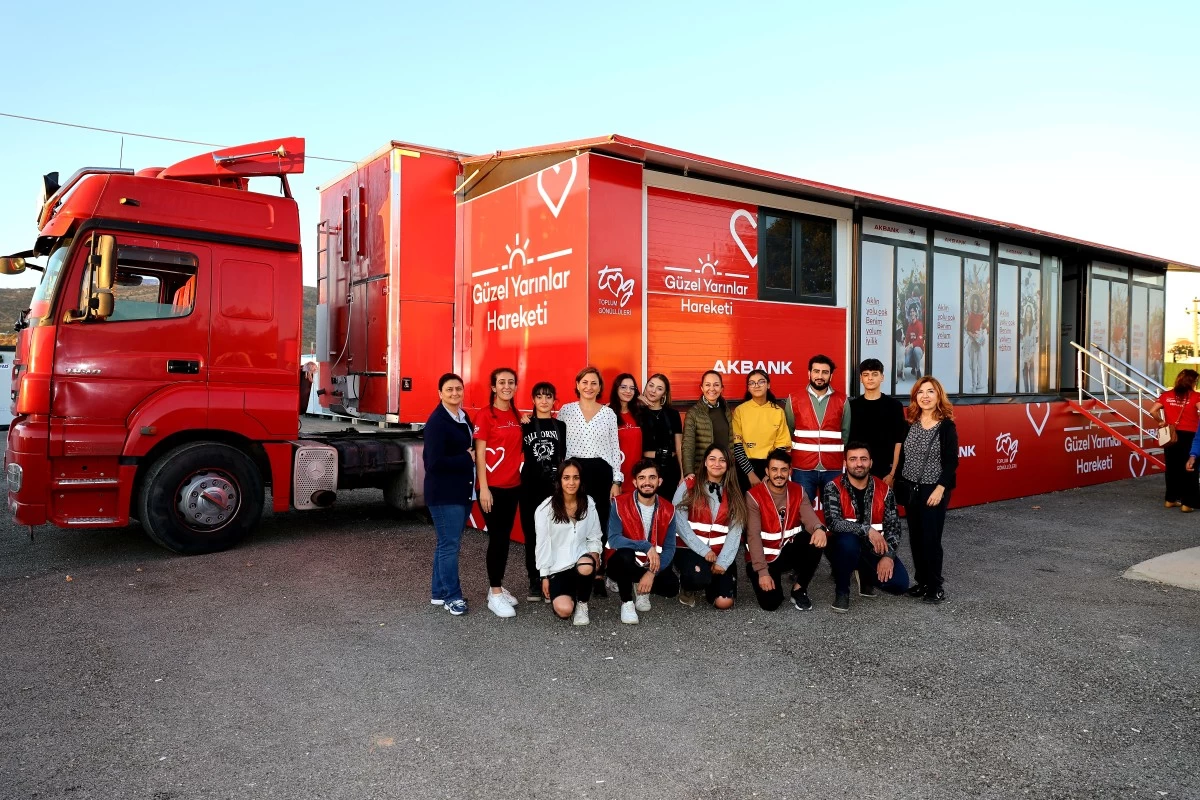 Akbank Mobil Destek Tırı Yola Çıktı