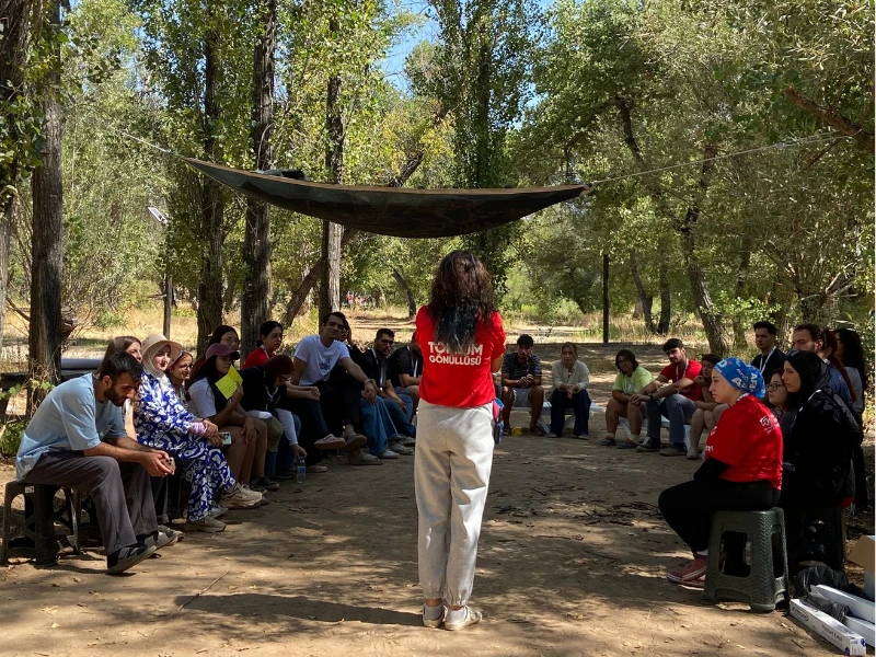 1.711 GENÇ AFETLERE KARŞI HAZIR!