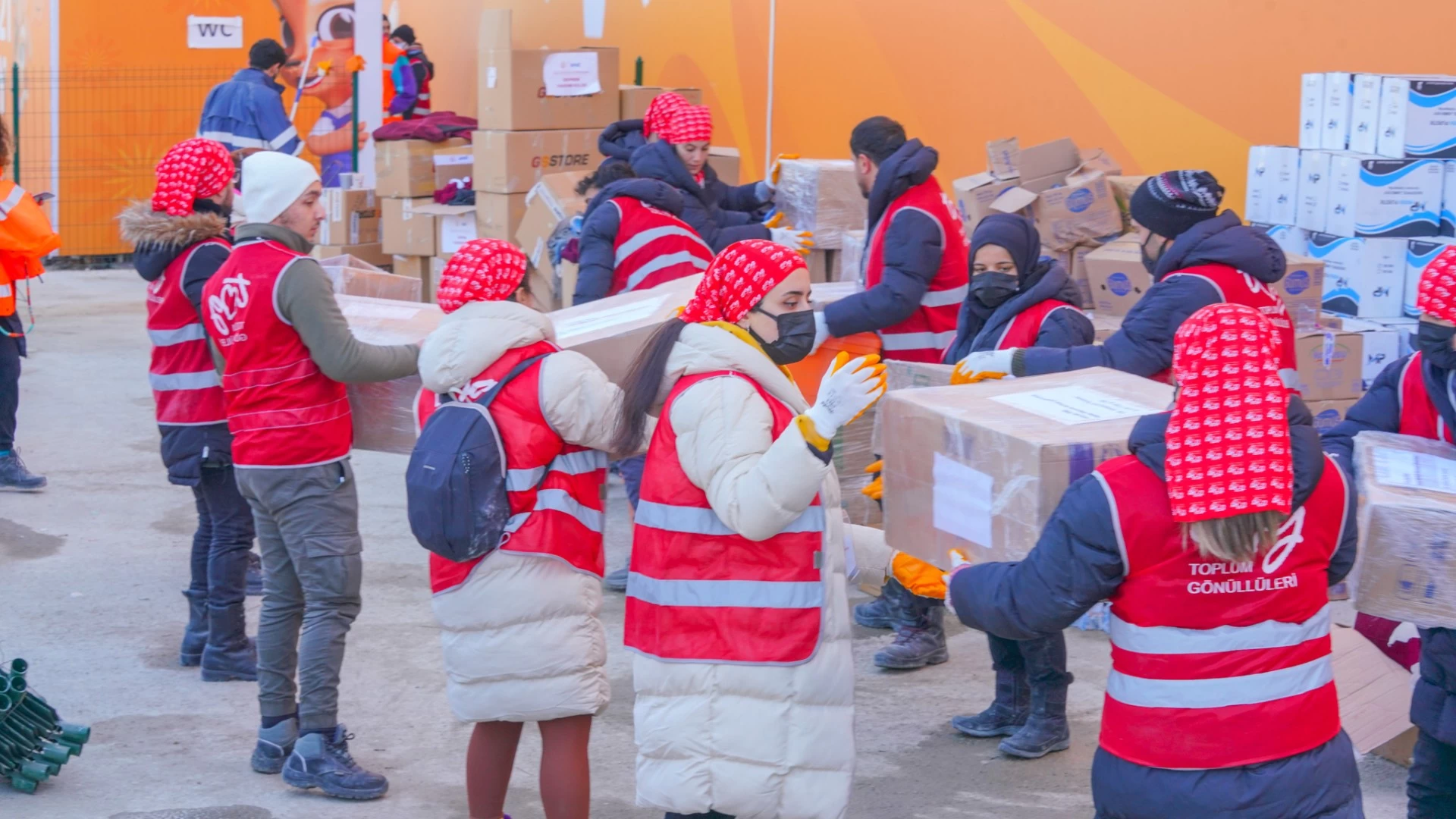 Toplum Gönüllüleri Vakfı Afet Bursu Basın Bülteni