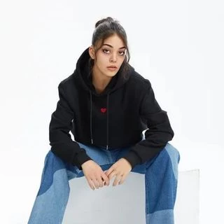 Kırmızı Kalpli Siyah TOG Basic Hoodie Kadın