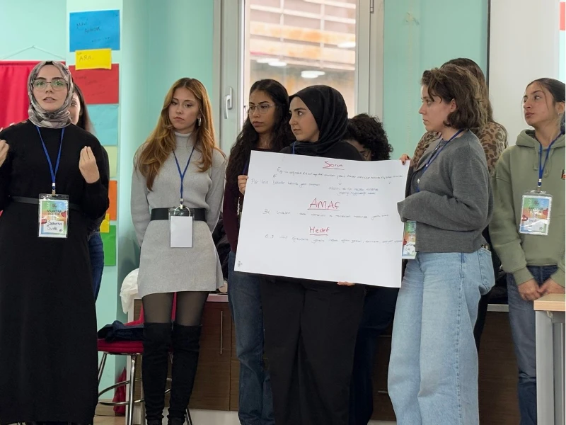 GENÇLER, ETİ DESTEĞİYLE GÖNÜLLÜLÜKTE GÜÇLENİYOR!