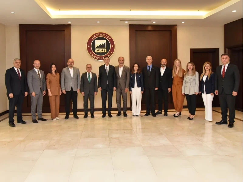 GELECEĞİ DEĞİŞTİREN İŞ BİRLİĞİ: GENÇLERLE BAŞLIYOR!