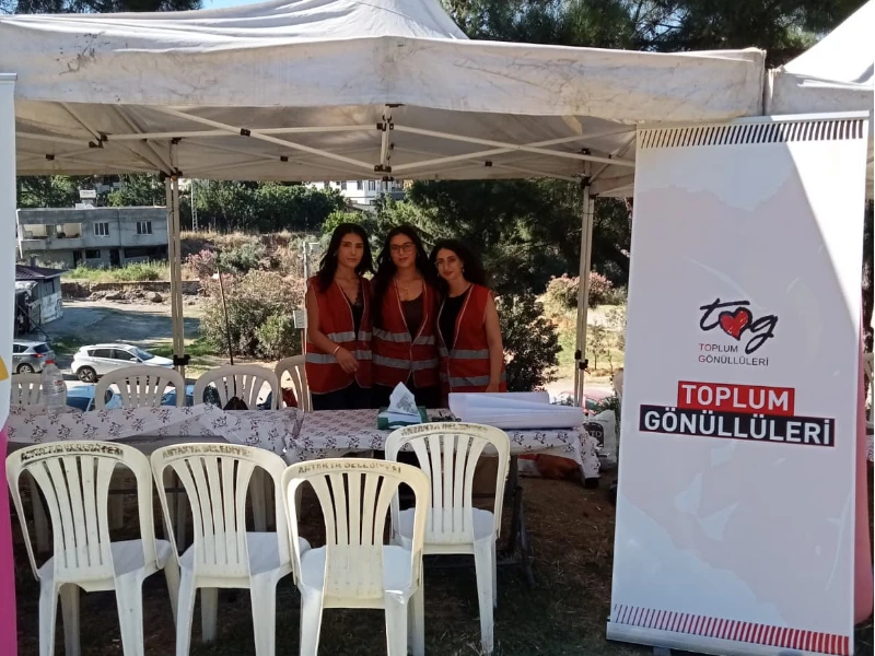 Toplum Gönüllüsü Gençler Koruyucu Aile Festivali’nde 150 Çocukla Buluştu